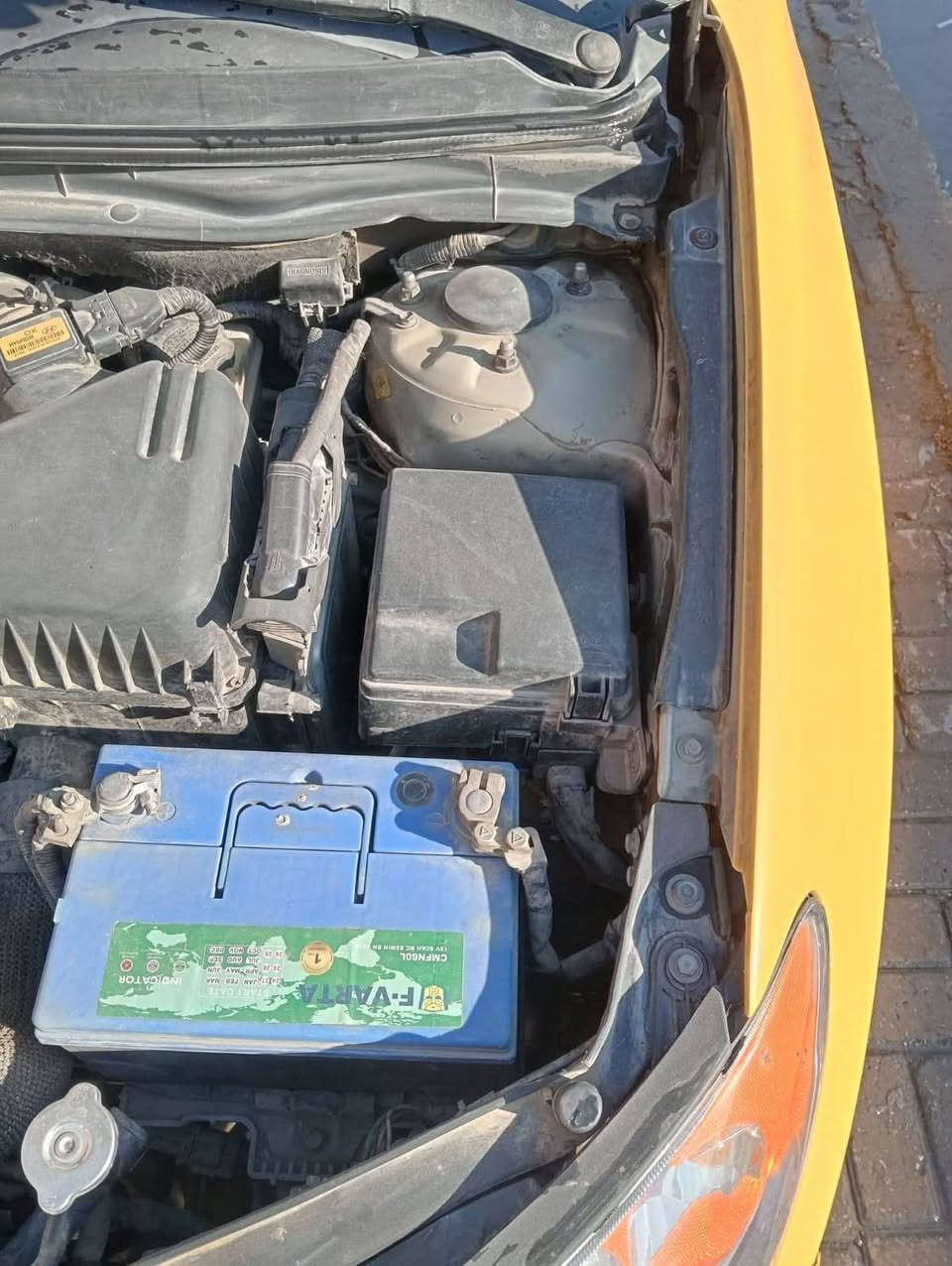 السلام عليكم النترا للبيع وارد أمريكي.  مديل 10 مكينة 2000 رقم بغداد     . حدثها بداية الجنطة  المسطره بدون دواخل  ومثل ما موضحة بل صورة تخم تاير جديد. تكم شاصي لغد مكفول السيارة خير من الله تنقيص. قليل. كلش السعر 90 وبيها مجال. المكان بغداد الكمالية رقم***********
***********
