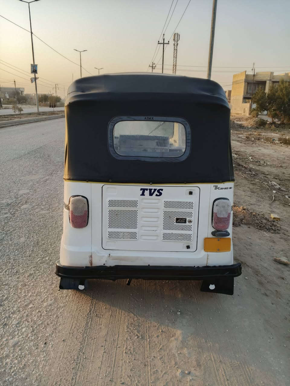 تي في س موديل 20 دشبول 21. رقم بابل   تكتك جاهزه مابيه كل نقص تخم تاير مكينه سلفون   فقط صبغ كاعيات  باقي مكفول. سعره 4700بيه مجال.  شراي يدلل. ***********
