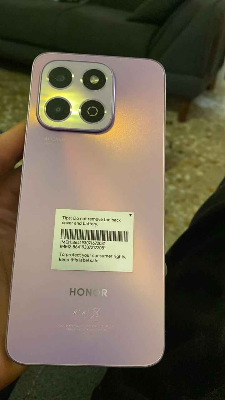 جهاز هونر X6B  الجهاز كلش نضيف سعره 100
ذاكره 128 جهاز ماويا ملحقات.      
مكاني بغداد الزعفرانية الوليد( توصيل ماعندي)
***********اتصال فقط بغداد, العراق
