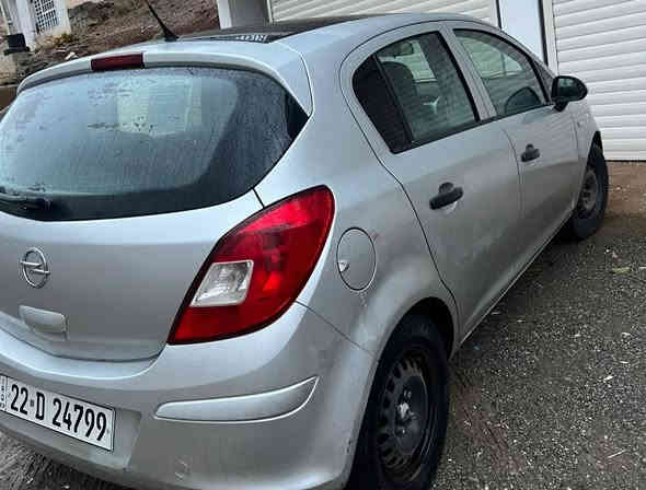 ئۆپڵ کۆرسا 2014 
٢٢٠ هەزار رۆیشتوە 
٤تایەی تازەی لەسەرە بێ کێشەیە 
سەنەوی یەک مانگی ماوە باناو خۆمانەویە هیچ خرامەکی لەسەر نیە 
گێڕو مەکینەی بە شەرتە بێ کێشەیە 

سعر لە کۆمێنت داوابکە ڕاستەخۆ بۆت دیت 📩 

٢پارچە سبوخی هەیە پێشو پشت کەپس ساردە کوتیشی هەیە 

ژمارەی خاوەنی 
***********
***********
