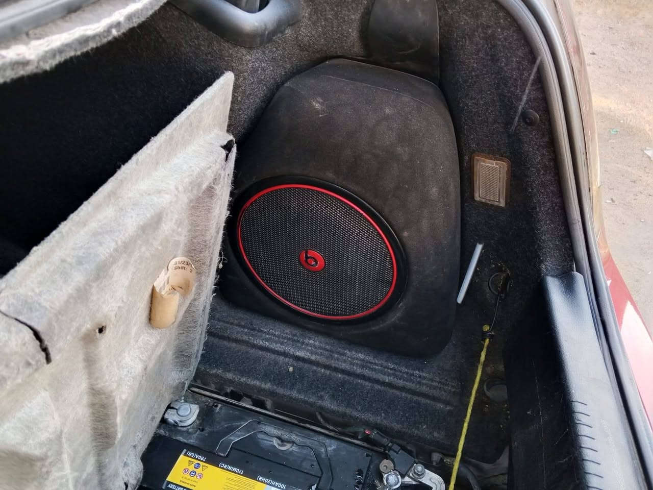 سلام عليكم اباما ادوات موديل 14 كفاله بدون كصه او ضربه سياره مكينه سنه سلندر كامل المواصفات مكينة او حداديه كفالة عامه سياره. بيهه مواصفات اهواي العنوان البصره السعر 95اوبيهه مجال ***********
