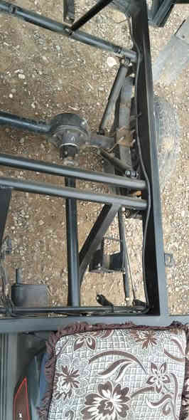 السلام عليكم اخوان هاذي ستوته 24 نضيف كير محرك كهربايات شغاله قلاب منفيس السعر مليون 300بيهه مجال قليل ***********
