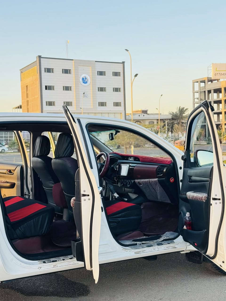 سلام عليكم بيكم 2021 كير عادي اربيل سنويه بعده مامنتهيه كير محرك حداديه كفاله بيها بابين صبغ فقط السعر 220وبيها مجال رقم صاحب السياره ***********
