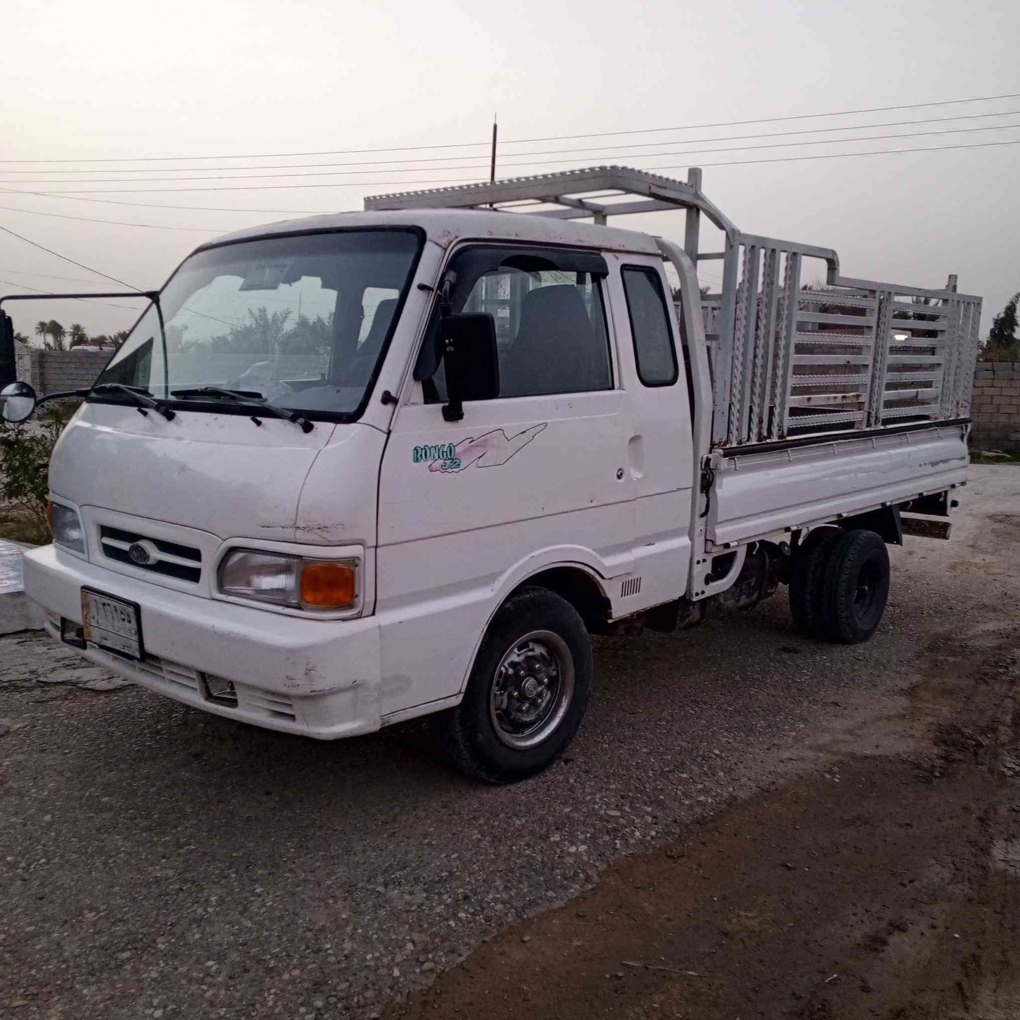 كيا 96 للبيع رقم ديالى للاستفسار ***********
