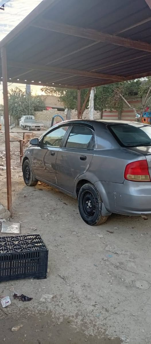 السلام عليكم
للبيع سيارة اڤيو موديل 2006 رقم بابل انكليزي
السيارة كير اوتماتيك
تبريد ثلج
السيارة بسمي سنوية جديدة وهزة جديد
***********
