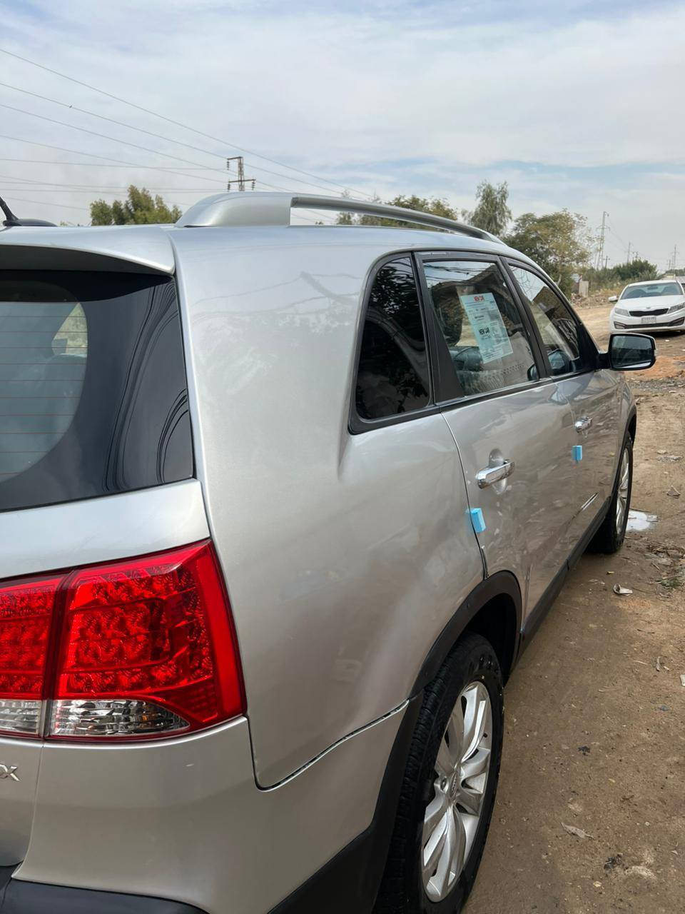 السلام عليكم ((ادوات ادوات كلك))
سورنتو 2013 اصل كاز 
دخول جديد جديده بالكارتون شرط فلينه 
((متومه ارقام وسنويه جنوبي اصلي الانكليزي سنويه عظم عاج الله شاهد مسويهم 8 اوراق شرط حاسبه)) فول مواصفات للاخير عده الفتحه مكينه كاز سوبر صفر جارج شلعه اقوى من البانزين شرط وبيها حصه كاز بكل محافضات العراق 🇮🇶 سياره بالكارتون جديده شرط ما بيها نقص برغي سعر 61 وبيها مجال قليل حك الجيه ***********
