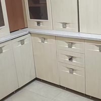 للبيع كاونتر بالن برس ٧,٥ متر مع مرمر بلكامل وساحبة لمس بسعر ٤٧٠ الف ل...