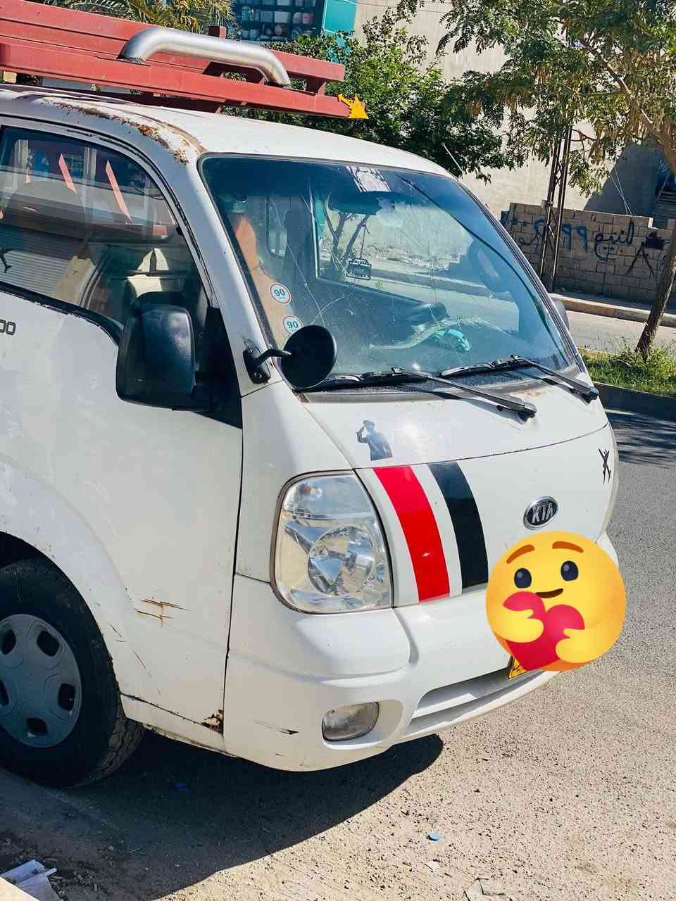 سلام عليكم كيه مديل ٢٠١١ سنويه منتهيه صار ١٠ سنوات سياره بدون تحويل ماعرف صاحبها محرك شاصي كير كلها شرط ابيعها بدون تحويل الوكاله مال الكردي موجود سنويه موجوده السعر ٧٠ ورقه رقم *********** 
***********
