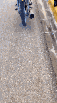 سلام عليك دراجه لالبيع. موديل 24   مكينه نامه كلعيب مابيه. شرط. اتصال عل هات.           فقط واتساب. 425 بيه مجال حك الجيه***********
