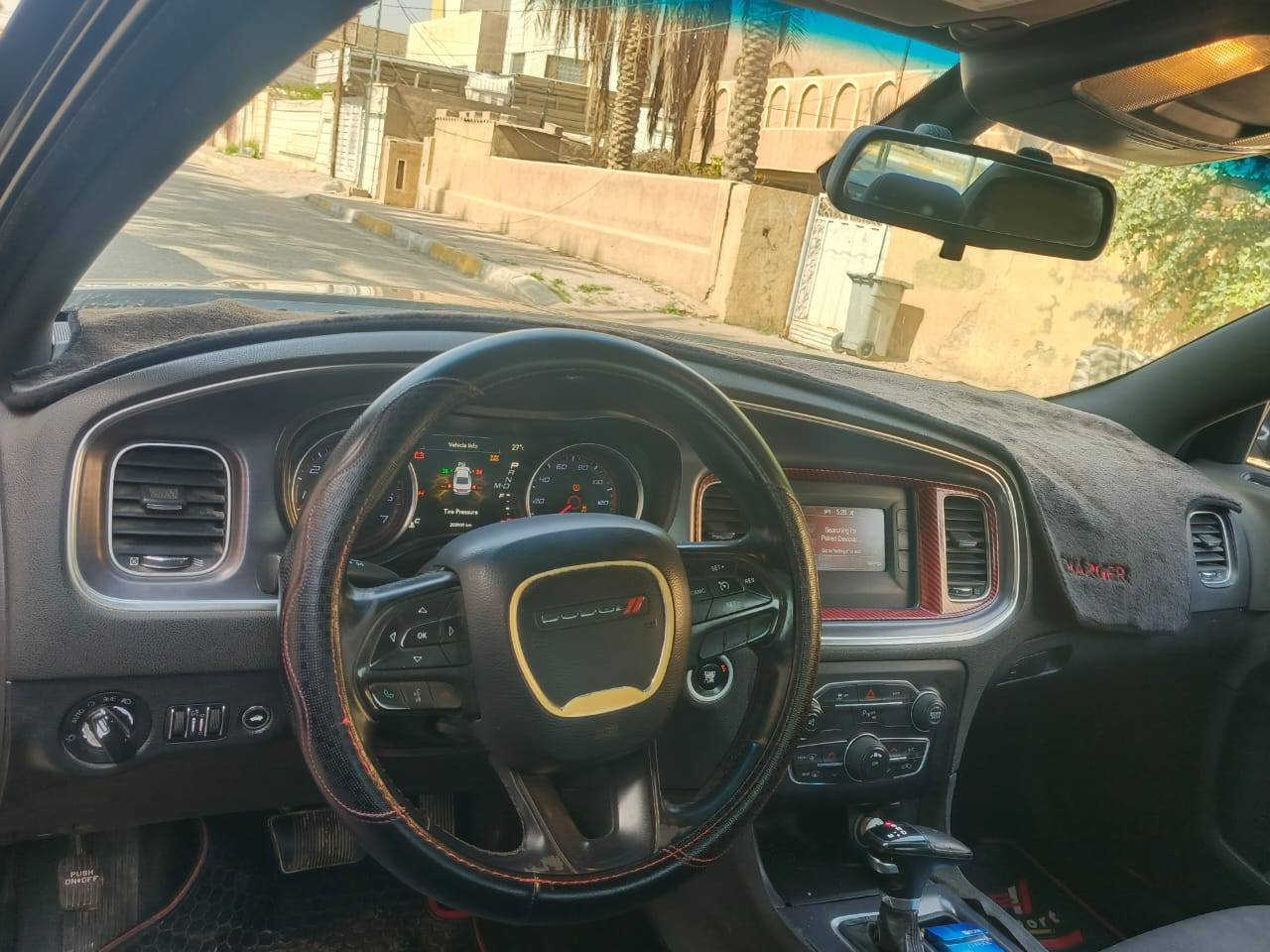 سلام عليكم رمضان كريم 
جارجر موديل 15 بغداد تحويل مباشر حادث امريكا بابتين شغط ونصبغن بدون تبديل بدون فتح بدون ارباكك
عده حادث امريكا مكفوله كفالة بالعافيه 
التصير من نصيبه 
السياره كير مكينه تبريد تتفئة حداديه مكفولات شرط الفحص 
مواصفات السياره SXT 
مكان السياره كربلاء المقدسة
السعر 154بيه مجال رقم الهاتف 
***********تصال 
بيع فقط فقط
