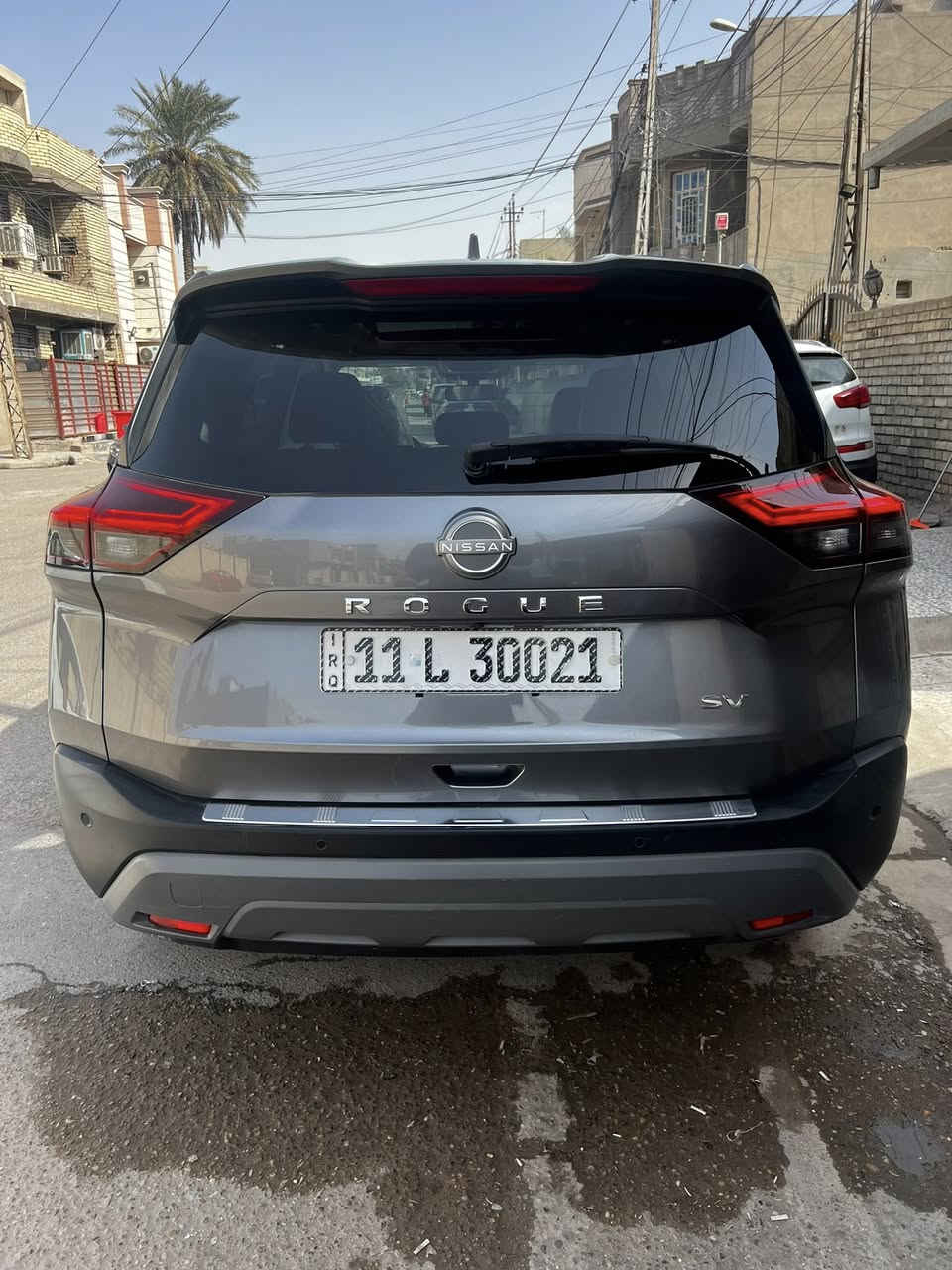السلام عليكم
نيسان روج مديل ٢٠٢٣
وارد امريكي حادث بنيد فقط بدون دواخل 
السيارة جديده ماشيه ٢٧٠٠٠ميل 
فول مواصفات 
مكان السيارة الدوره 
السعر ١٦٨٠٠$
رقم الموبايل ***********

