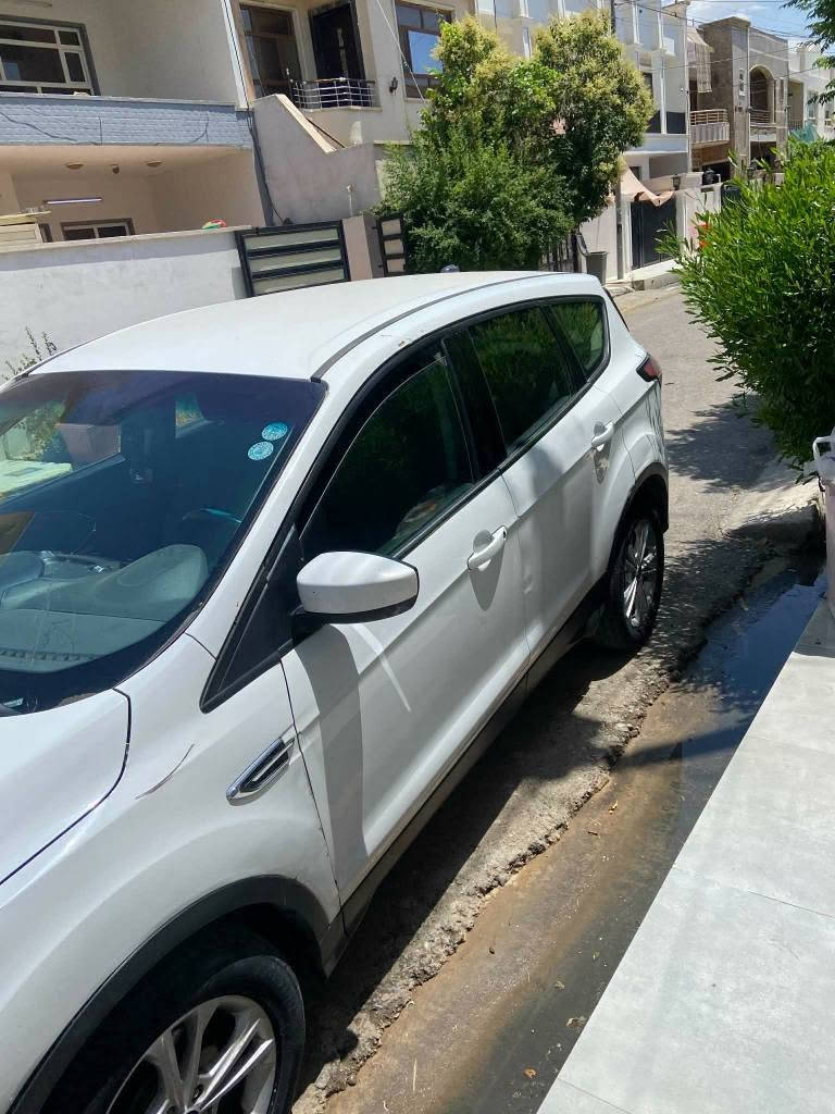 بيع مستعجل سلام عليكم للبيع فورد ايسكيب ٢٠١٧ مواصفات سيارة se ٢ قطعة سبخ بدون دواخل محرك گير شرط رقم و سنوي هزه كل جديد
*********** مكان اربيل أربيل, العراق
