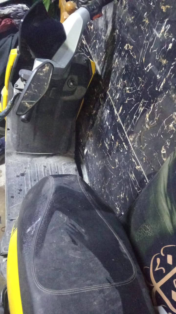 عندي دراجه شحن. اسمها بغداد. العقل مالتها واكف وحساس الملف هم اريد ابيها نضيفه كلشي مابيها وتصليحها جوه لل. للبيع 200


**إذا كنت صاحب هذا الإعلان وتريد حذفه لأي سبب، رجاءا أرسل رسالة إلى الدعم الفني**