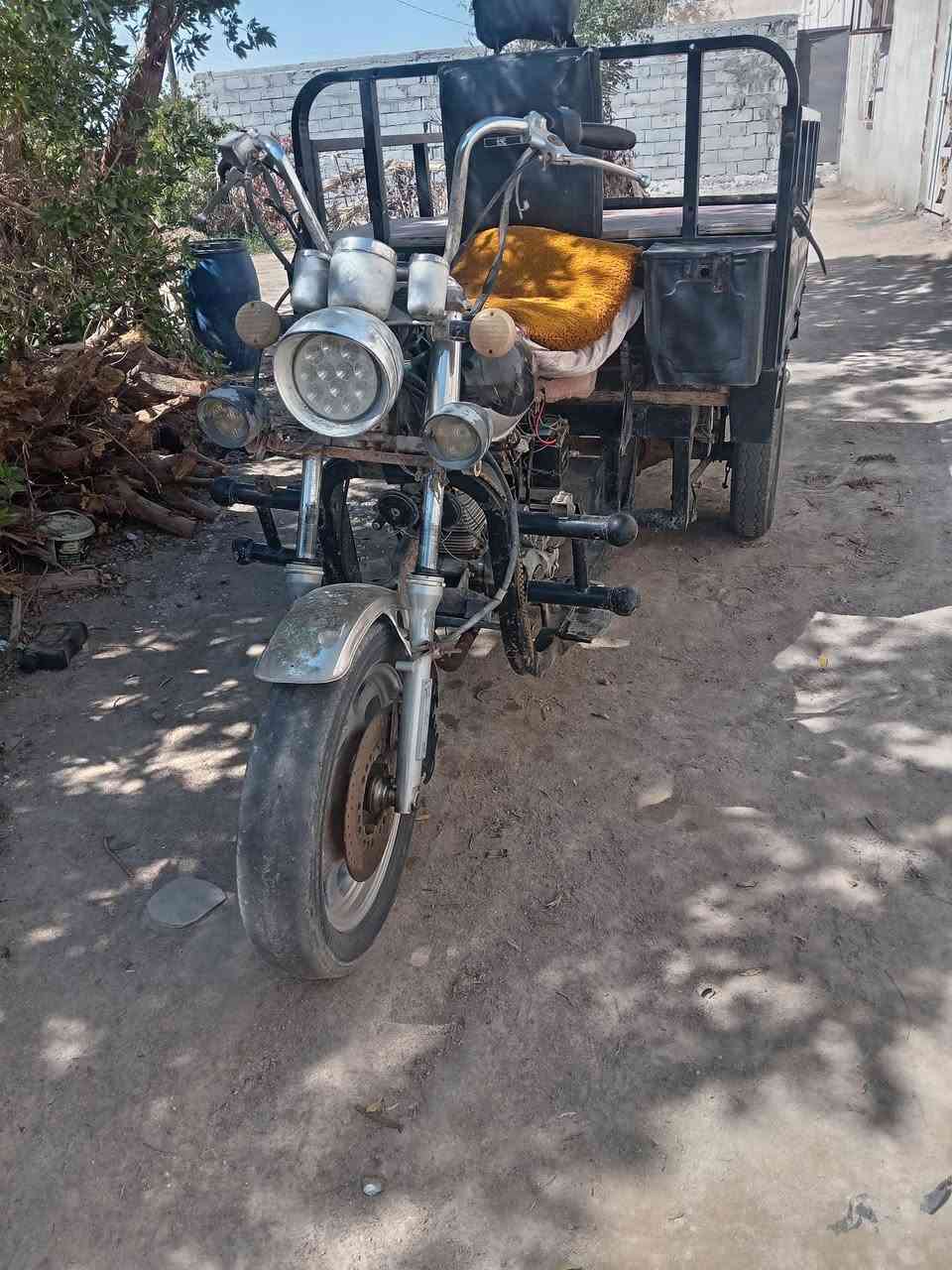 سلام عليكم ستوته لبيع موديل اربع طعش ستويه السماوه الخضر
تواصل ***********
