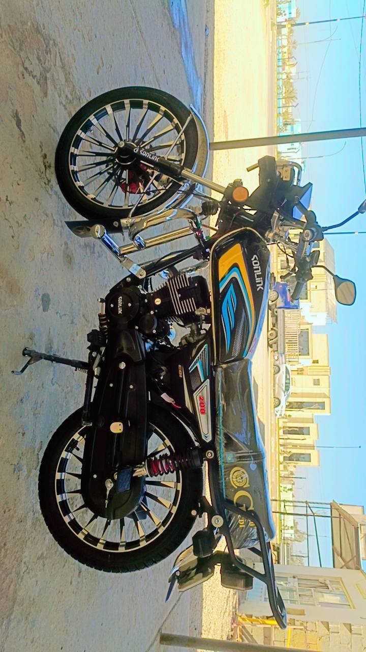 السلام عليكم مرخصت الادمن دراجه 25 للبيع او مراوس بلون موروني والفرق يلعب رقمي ***********
