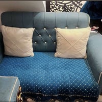 كنب • ١٠ مقاعد • نظيف