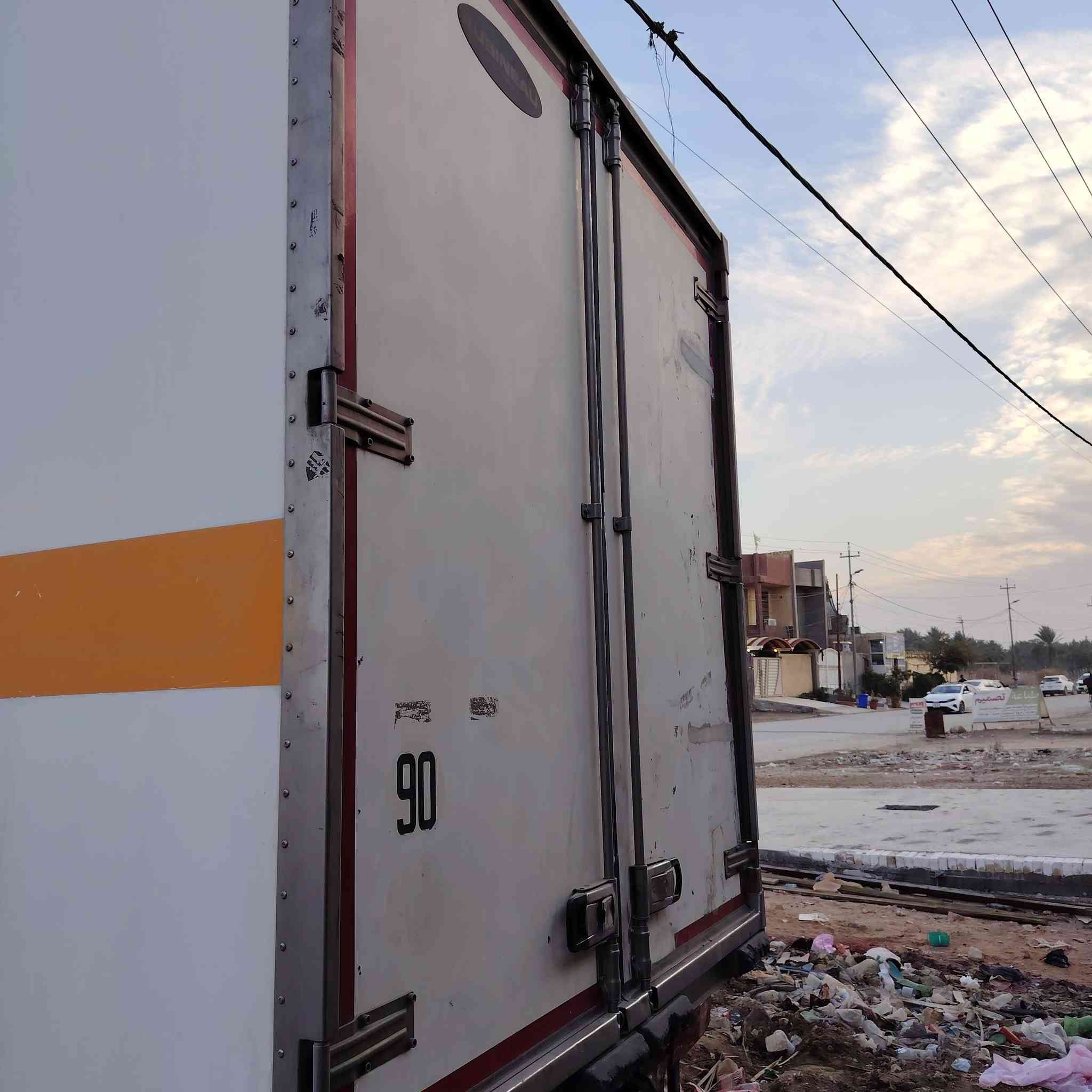 حافظه للبيع طول سبعه ونص ارتفاع استندر سمك ٧ جهاز سيمكس شاشه 200 جديد ***********
