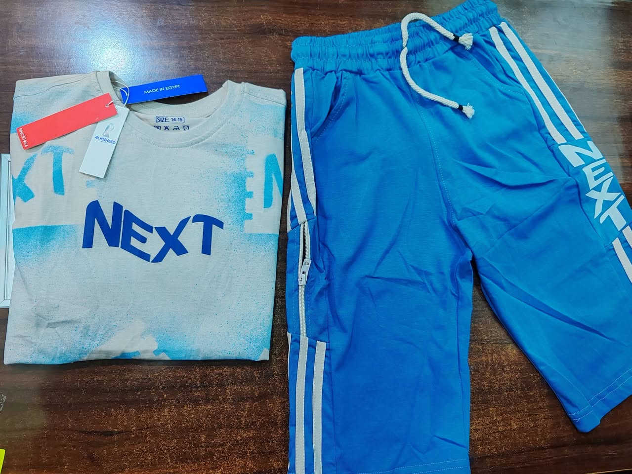 طقم برموده ولادي ماركه💥 🔥 
خامه قطن  فول شرط الفحص
قياس 8 الى 12 سنه
السعر 10 فقط


**إذا كنت صاحب هذا الإعلان وتريد حذفه لأي سبب، رجاءا أرسل رسالة إلى الدعم الفني**