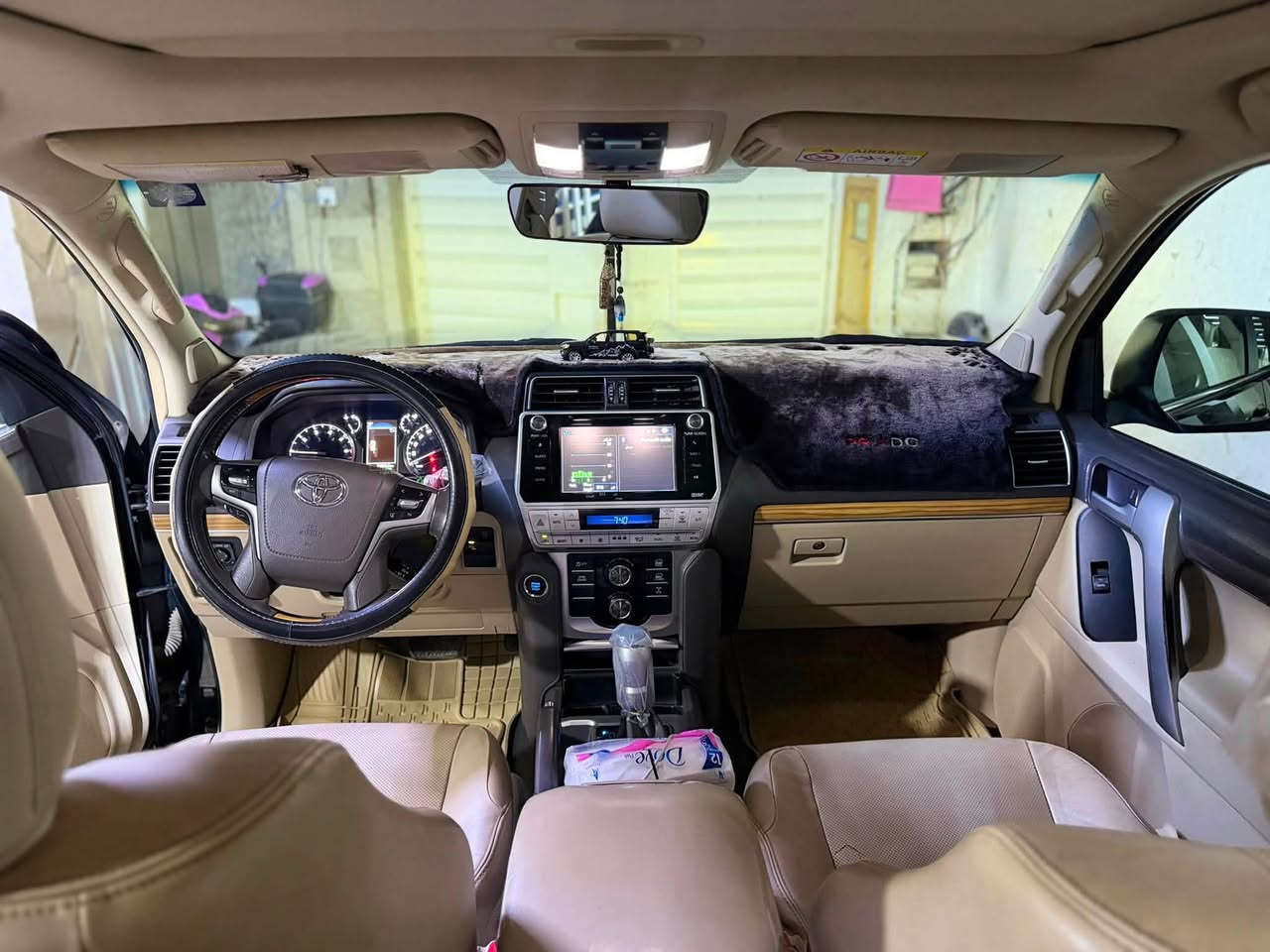 برادو 2019 فول vxباب أول مغلف بيبي اف
مكينه 6سلندر4000
مكفوله بيهه فقط شبر بارد بلجاملغ الامامي 
كشنات كهربئه 
ترحيب
اشاير مري
ويل كب 18
اربع كامرات 
ضوه تحت السياره 
تخم تاير برجستون جديد
حساس امامي خلفي
كشن تدفه تبريد
خويه مواصفات متخلص 
مكان بغداد الامين الثانيه 
رقم ***********
*********** ماشيه 74الف مفتوحه المكينه بلشركه ضمان شركة تيوته سعر410$
