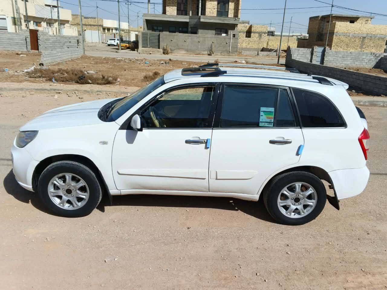 شيري تيجو 2013رقم مثنى 
مكينه كير حداديه تبريد تخم اطارات مكفول 
البدي مكفول من الضربه والتبديل فقط خياسات ملكطات ومرشوشات السعر 52 وبيه مجال 
***********.ديوانيه ديوانية, القادسية
