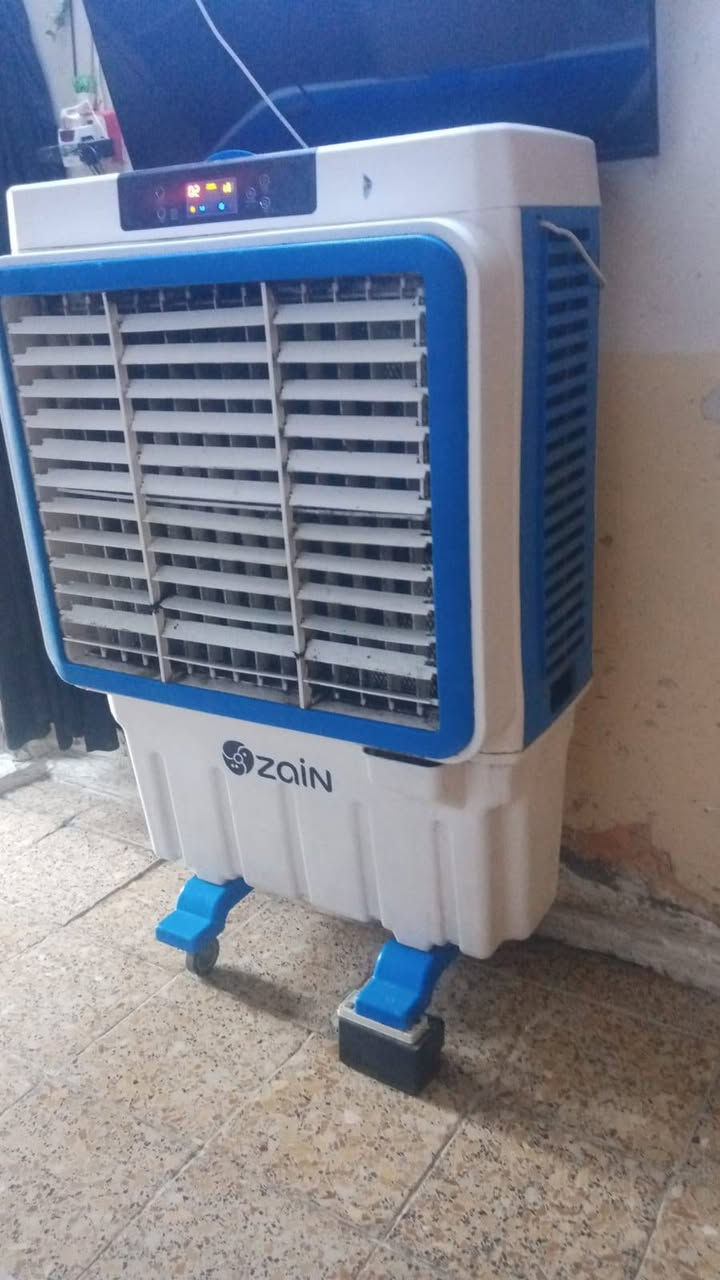 السلام عليكم مبرده جديده مستعملا قليل جدن 3سرعات كلش نضيفه ومبينه بل صور تجي وتشوف رايدهه 100العنوان مدينه الصدر الاستفسار ***********
