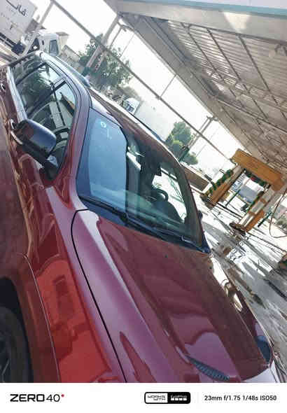 السلام عليكم جيب موديل ٢٠٢٢ للبيع خليجية 
ماشيه ٨٠مكفوله بس بيه طخه بلجنطه 
مكانه الدوره السعر ٣٩٠ورقه 
رقم ***********
