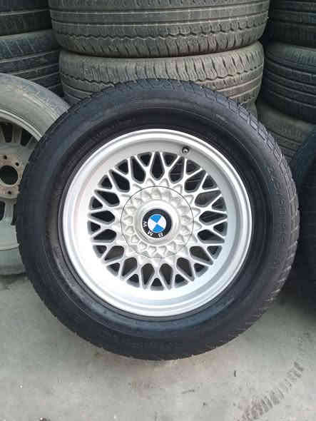 تاقم تایە ویلی حەسیر برای لۆکە ویلەکانی 
تایەکانی قیاسی 225 60 15 یە و جوانن
بۆ گۆرینەوە لە سلێمانیم 
***********
***********
