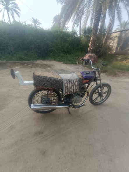 السلام عليكم للبيع دراجة موديل 16 كلك مكفولة من السرقة من كل النواحي لا تبخير ولاناقصها شيء ب 200 وبيها مجال مكاني حله محاويل علي بن الحسين(ع) الرقم *********** وبي واتساب
