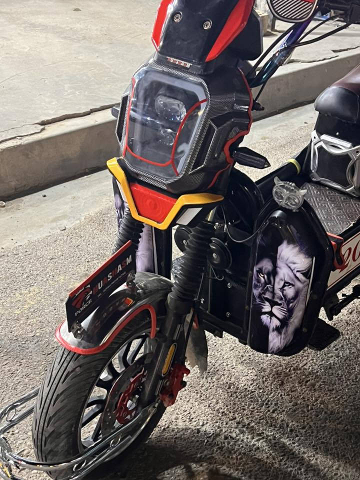 سلام عليكم
ماطور جبلي البيع 
بطاريات ع فحص جدد
نضام كشن ينفتح بصمة ريمونتد 
العنوان فلوجة مجاور الخزرجي
السعر625وبي مجال 
الوتساب ***********
***********
