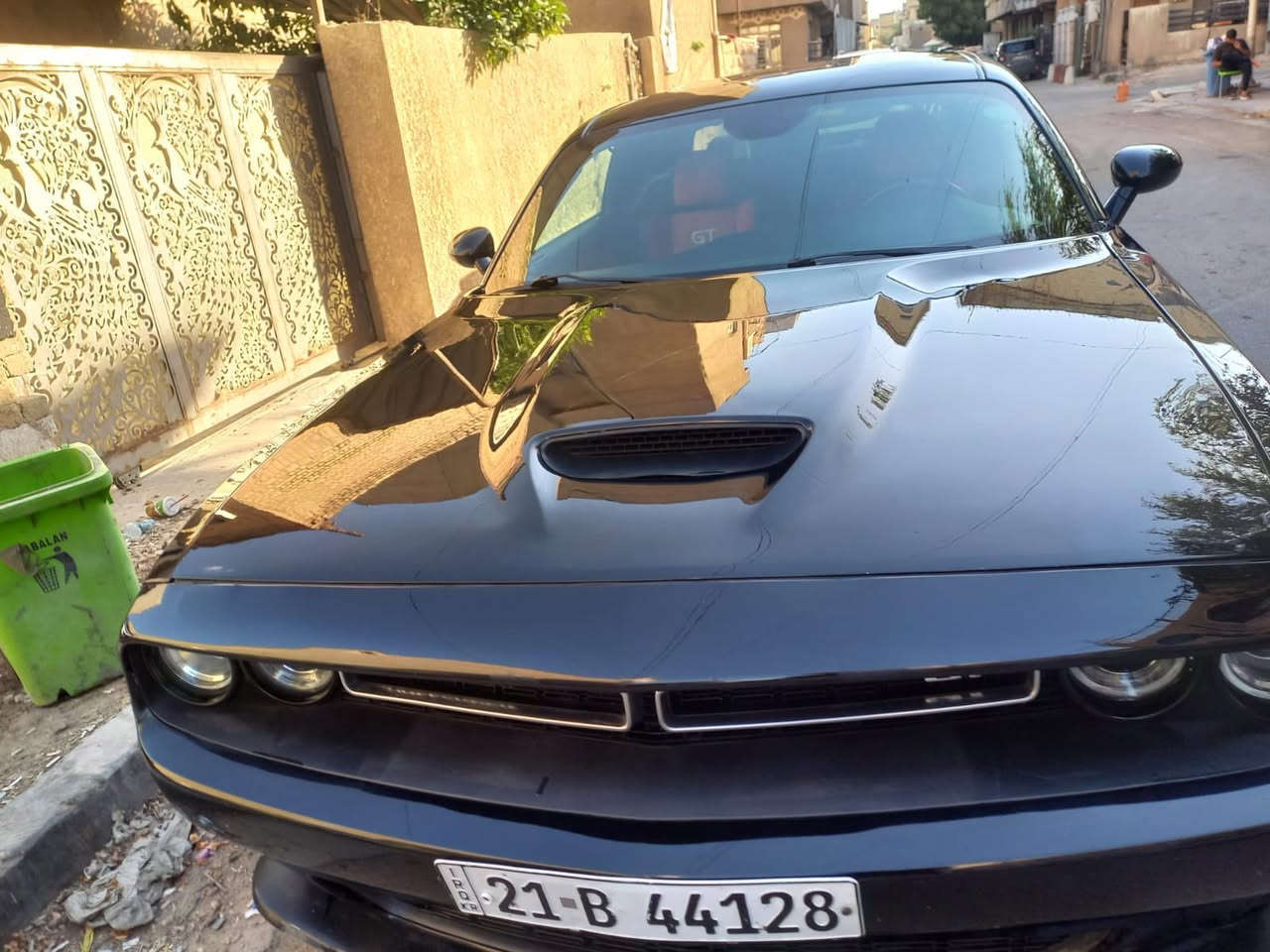 جالنجر موديل 2022 جيتي
رقم سليمانيه بسمي  

فول مواصفات عدا الفتحة 
1- شاشة كبيره 
2- كشنات جلد وشامو احمر 
3- ويل نجمة خسفة قوية 
4- حساس خلفي 
باقي مواصفات المعروفة 

حادثة مرفق بالصور سياره ماشية 63 ميل  مكينه 3600 وكير وصدر وتخم تاير جديد برجستون  جاهزه من كلشي 

مكانه :-  بغداد شارع المغرب 
السعر:-175 وبيه مجال 
***********
