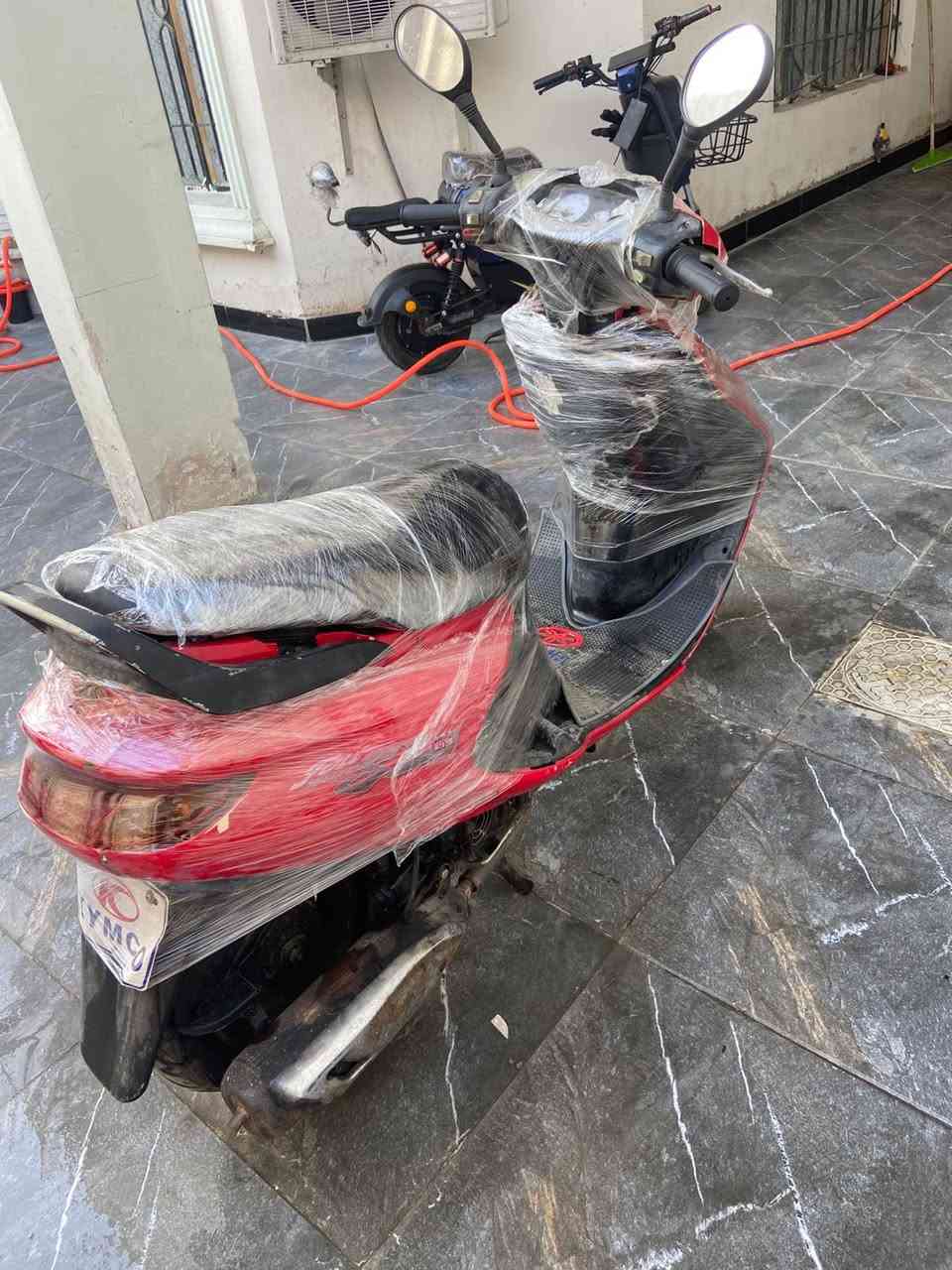 دراجة فراشة نضيفه للبيع
دراجة جاهزة توه مبدل كابريته زوج تاير جديد اخذتها قبل شهر ردت اشتغل بيها وحصلت شغل وما محتاجها 
السعر500.000 وبيها مجال بسيط

***********
