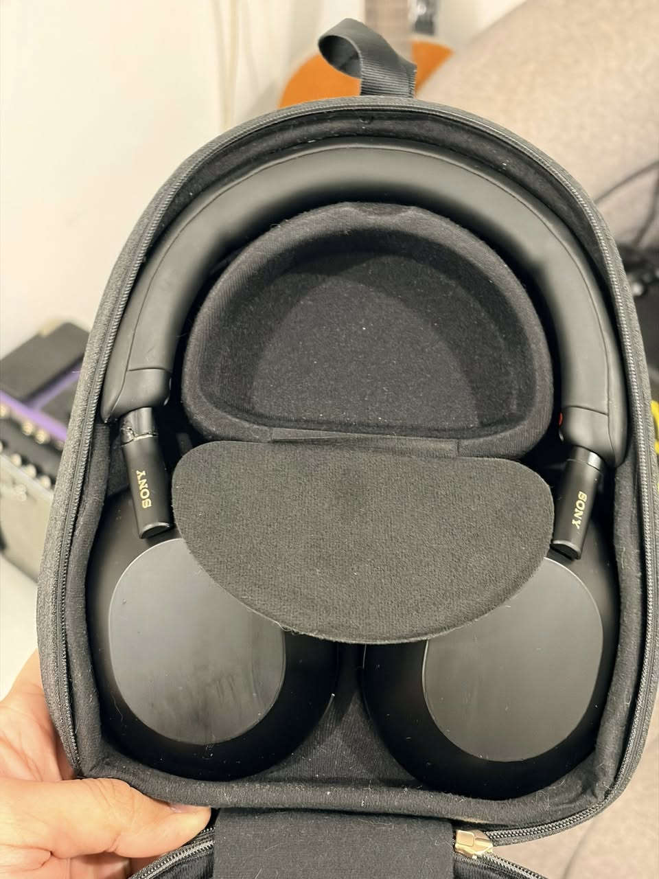 مراوس بأيربودز
سوني xm5 مستعمله بيها فطر ومصلح ما مأثر على الاستخدام ابد
مراوس بايربودز


**إذا كنت صاحب هذا الإعلان وتريد حذفه لأي سبب، رجاءا أرسل رسالة إلى الدعم الفني**