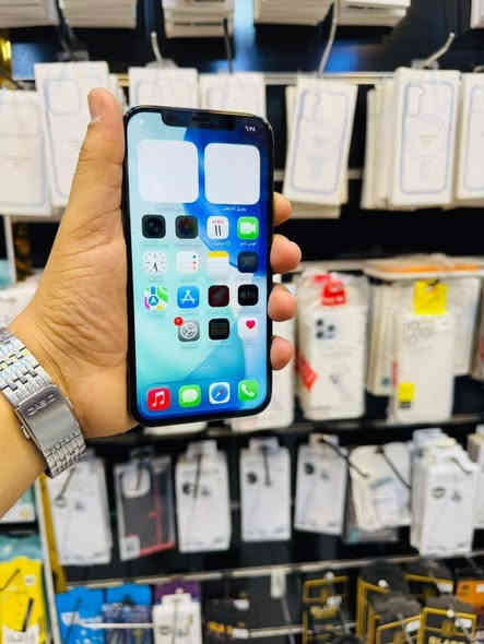 السلام عليكم 

iPhone. 12. pro. فقط
الذاكره:-512❤️‍🔥
البطاريه:-100‎%‎ اصليه.🔋
فيس ايدي شغال✨
نموذجM شرق اوسط🤍
الجهاز كوله شغال مابي اي خلل مبدل شاشه اصليه 3 خيارات فقطط
العنوان:- بغداد زيونه 🌷
الاتصال:-***********
السعر:- 280 قفل 💎
