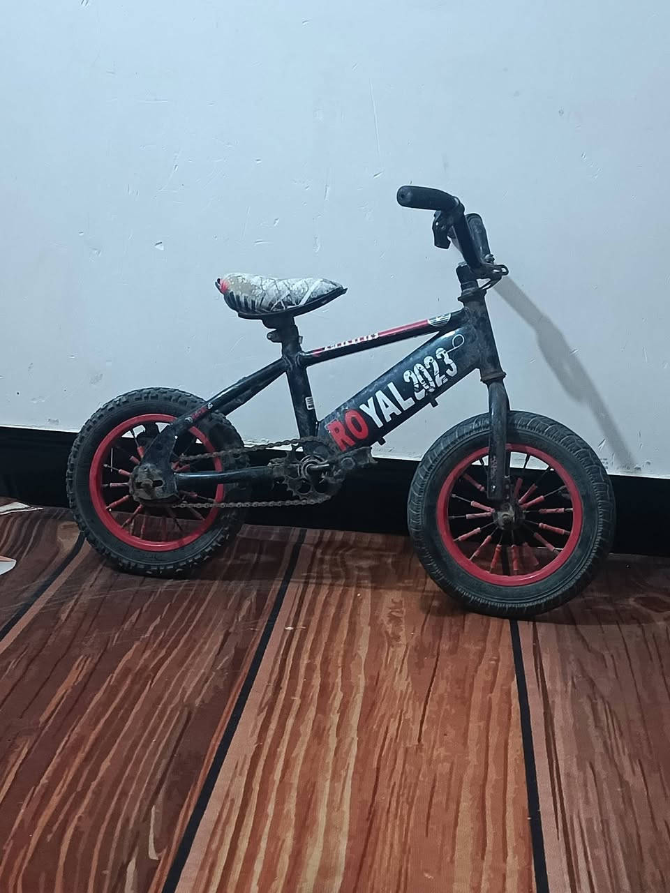 دراجه نضيفه عوزها بس باتري السعر 50 باسكل السعر 25
ناصريه مركز ***********
