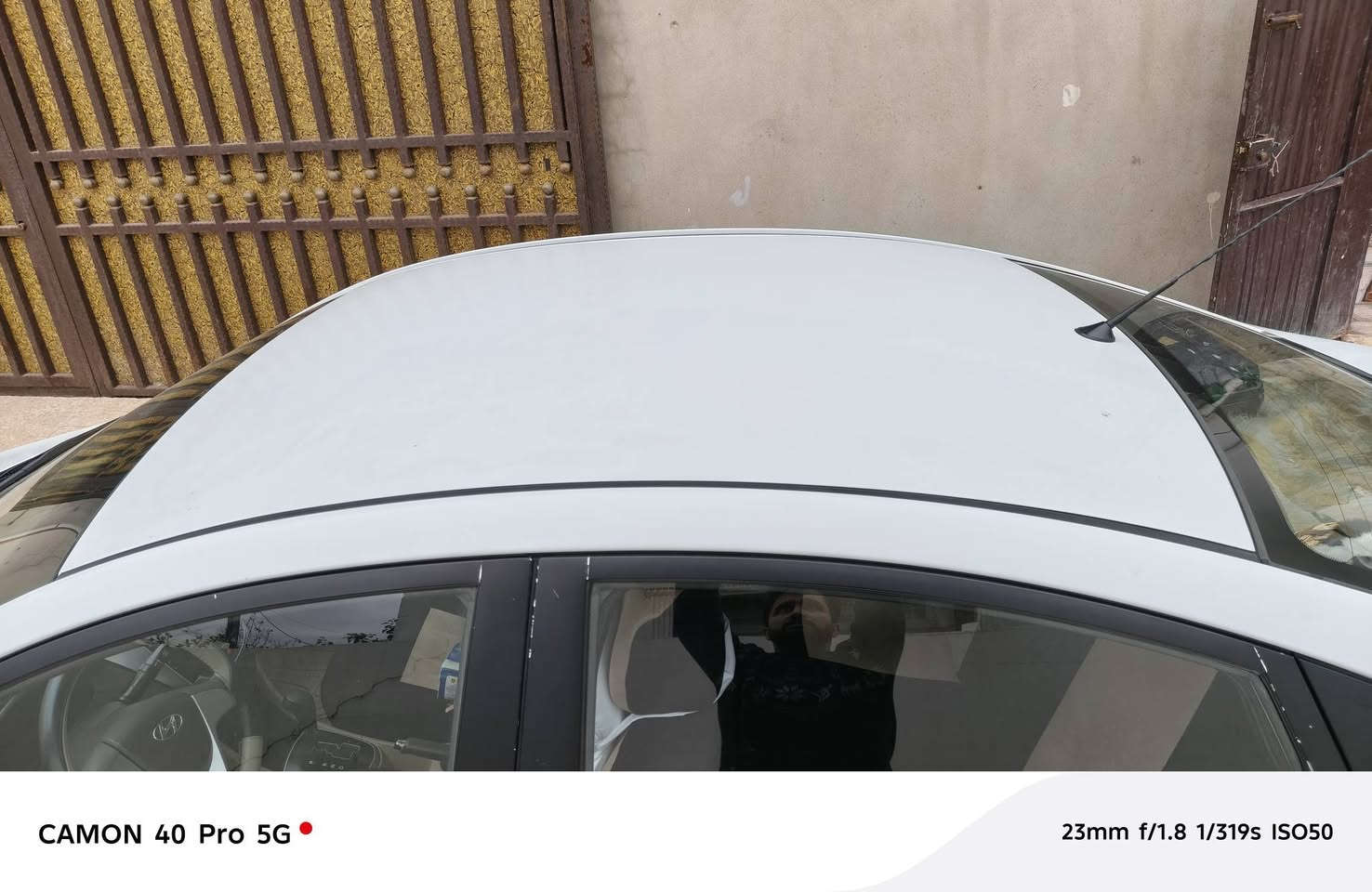 بۆ فرۆشتن
مۆدێل ۲۰۱۱ / سەنەوی تا مانگی ۱ ی ۲۰۲۹ 
دەفتەر بەنزینی هەیە و شەرت تحویل و غرامە 
گێر و مەکینە بەشەرت / چواڕ تایە تازە 
***********
***********
مەسروفی تێ نەماوە 🚗
