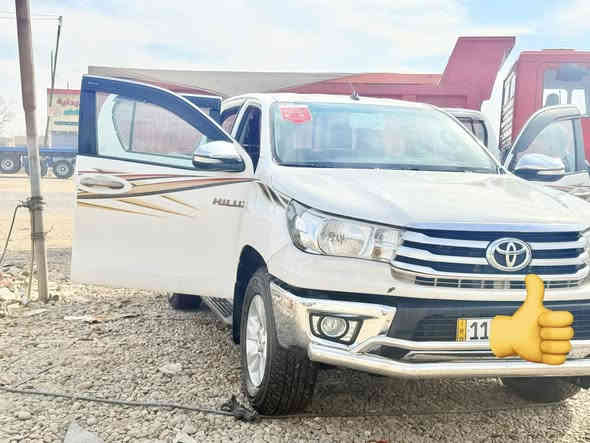 سلام عليكم هايلوكس بيكم فورويل.   موديل 2017 
كير محرك. كفاله.      كير وتماتيك    حداديه نضيفه 

   تبريد ❄️.     تخم تاير.      كامره شاشه كبيره 

     بيه بارد +صبق موضح بلصور  رقم بغداد بسمي تحويل مباشر  

     ماشيه.  151.الف.   توضيح بدون مراوس 

     سعر.  235 وبيه مجال الشراي.  مكان بغداد النهروان

                           رقم. ***********
