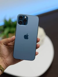 ايفون 12 برو ماكس • ٢٥٦ • بصمة وجه معطلة