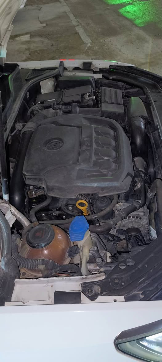 السلام عليكم سياره فولكس واكن باسات موديل 18 محرك 2.0 توربو وارد امريكا حادث جاملغ وبنيد بدون دواخل وصور الحادث مرفقه كشن كهرباء رادار خلفي وجانبي كاميرا ويل 18 لايت عدسات واشارات لكزز جاهزه وحتى السيرفس مال محرك طافي وعالبانزين العادي  وكامله مكمله بسمي رقم بغداد موجوده في حي القادسيه السعر147 ورقة ومجال بسيط رقمي للتواصل *********** بغداد, العراق
