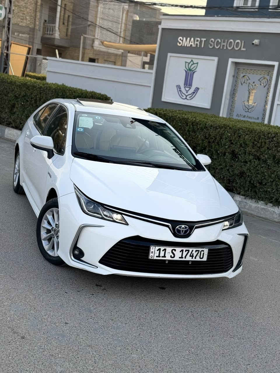 «أهلًا وسهلًا بكم
كورلا (2023 ) انتاج الصين
هايبرد
خليجي مكفول من الصبغ وتبديل 
فقط بارد في الجاملغات الامامي بسيط جدا 

ماشيه 50 الف ك 
جديد جدا باب الاول 

موصفات 
الفول +كشن جلد لونين +مساج 
+سلايت +موصفات المعروفه 
محرك كير كفاله 

السعر 143$ ورقه 
بيها مجال بسيط

معرض أبو غيث 🌟 بغداد العامريه شارع المضيف 
نرحّب بكم بكل فخر، ونشرف بزيارتكم لنا.
هنا تجدون الجودة، الثقة، والخيار اللي يرضيكم.
***********
