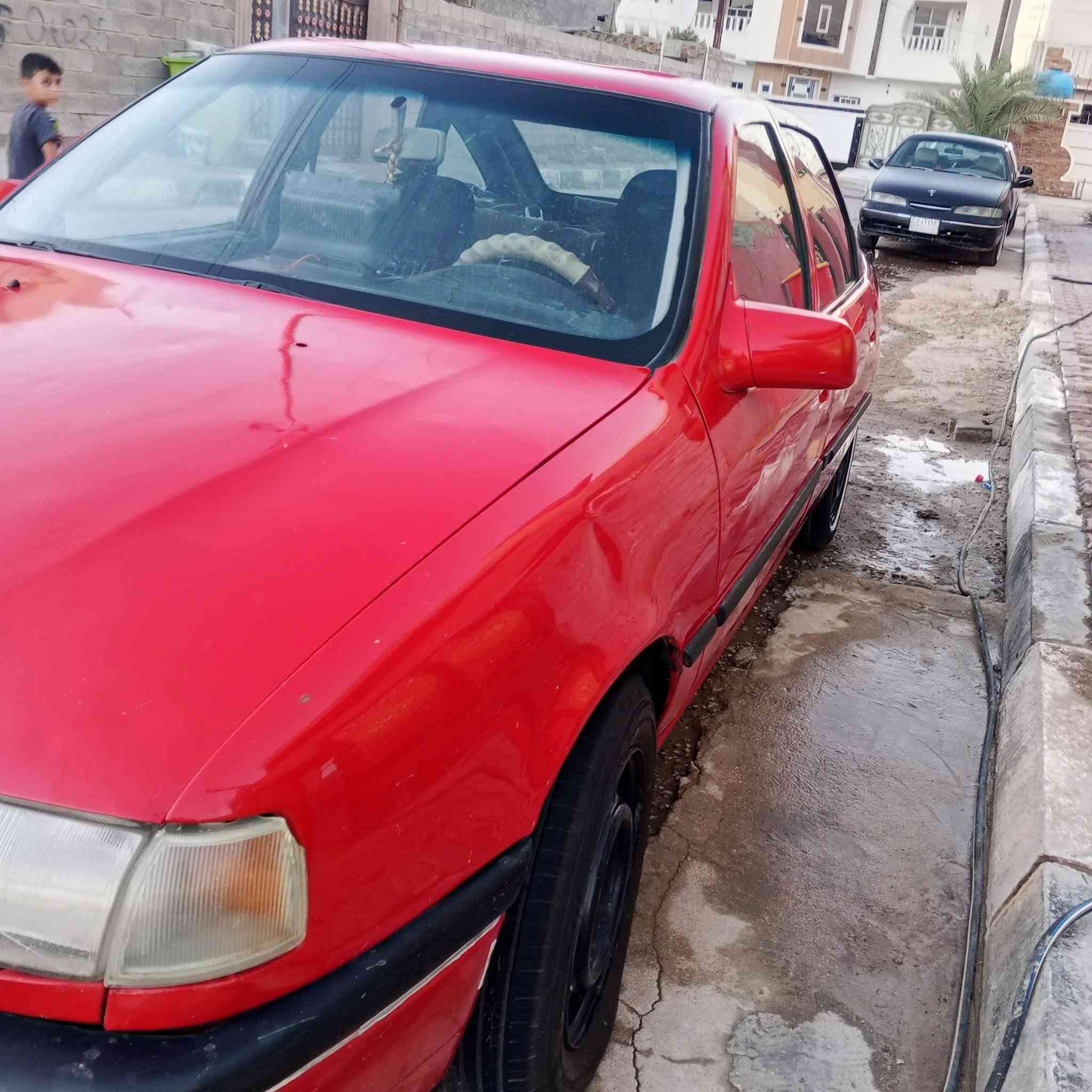 السلام عليكم من رخصت الادمن للبيع فكتره 92مكينه جديده كير جديد وانقصهه شي مكاني الانبار ***********السعر 22وبيهه مجال السياره مصبوغه عام
