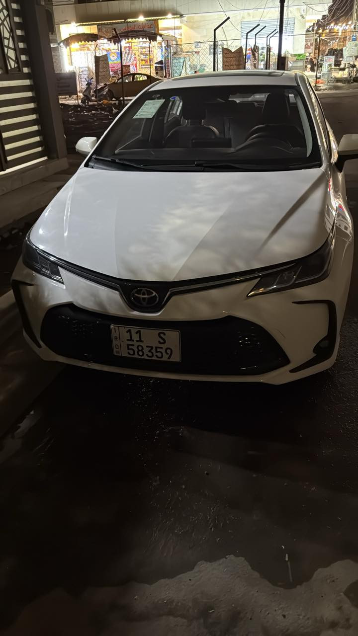 السلام عليكم

كورلا هايبرد 2025 وضع الزيرو السيارة ماشية 3000 كيلو مترمكفولة كفاله عامة من صبغ وبارد ب اسمي تحويل ثاني يوم  مكاني بغداد الجديده 
***********

المواصفات

مكينه 1800 هايبرد 

سلايت 

كراسي جلد اصلي+ دركة جلد وحياكه  

رادار + تحديد مسار طريق + قيادة ذاتيه 

بصمة تشغيل + دخول ذكي  

هاندر بريك بصمة + اوتوهولد

شاشه تبريد بيانو + كامره خلفيه دوارة + كار بلي 

تبريد قطعتين 

لايت زينون عالي ناصي + بروجكتر لد زينون + لد صباحي زينون+ بكلايت لد 

 حساس اطار + حساس مطر + حساس لايت داينمك عالي ناصي اوتو 
+ مود درايف 

 تحكم  الستيرن كامل مع كروس سرعه
