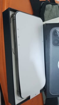 ايفون ١٣ برو ماكس • نظيف • مستعجل