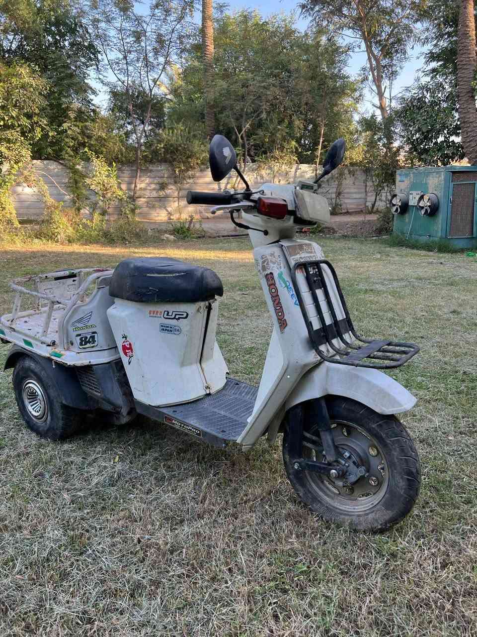 السلام عليكم دراجه بيكم هوندا  3تاير الدراجه  جاهزه او خير من الله نكره سلف هندر
للبيع او مراوس

السعر 450.  اوبي مجال حك الجيه 

 مكاني بغداد المحموديه 

***********
