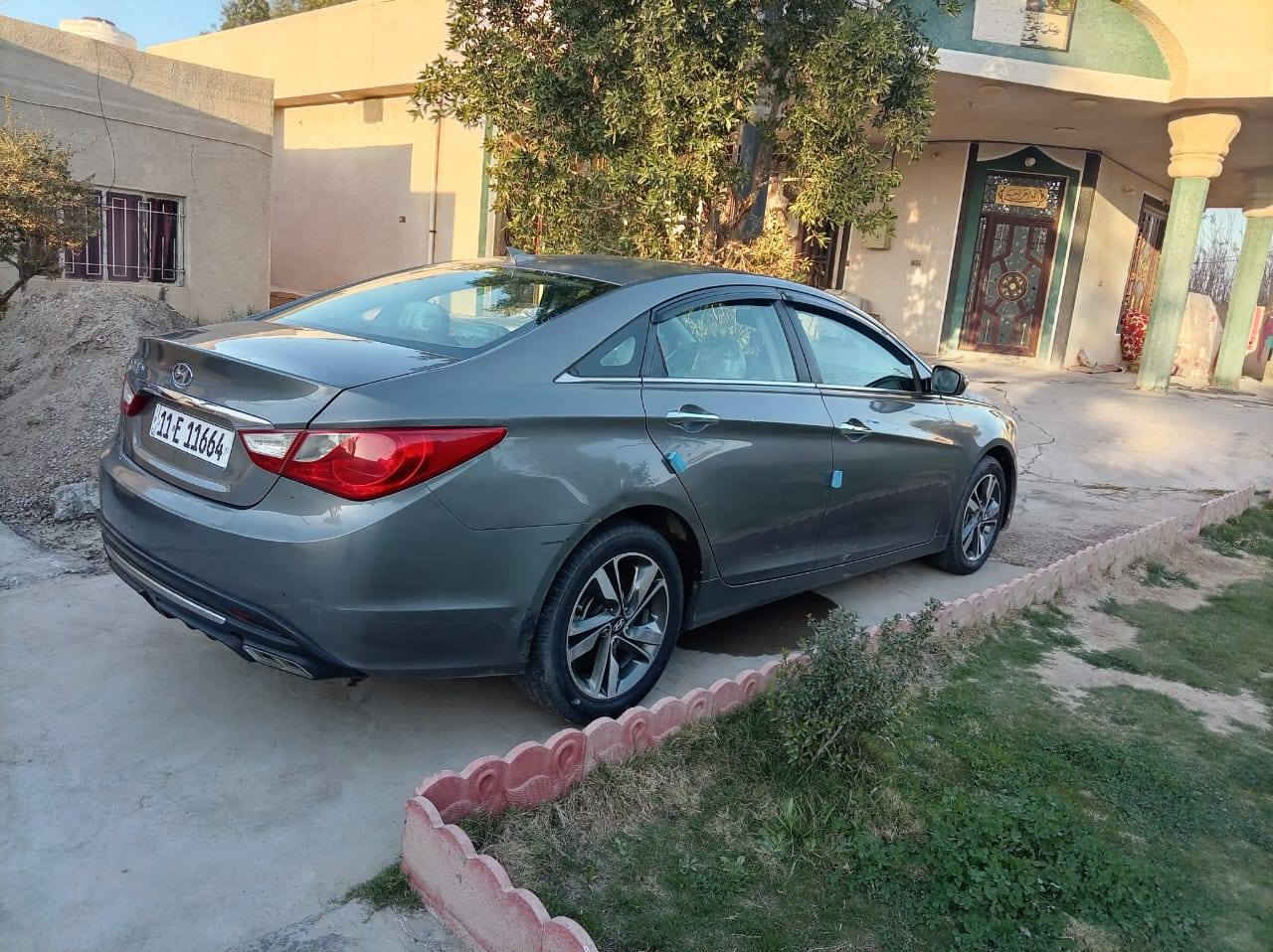 للبيع
رقم بغداد الدولي بسمي 
السعر ٩٦ وبيه مجال 
سوناتا فول لمتدد وارد امريكي موديل 2013 محرك ٢٤٠٠ جي دي اي 
حادثه جاملغ مال امريكه وبيه بالعراق اربع قطع صبغ بدون دواخل لغد شاصي حوض مكفولات
مواصفات بصمه تبريد قطعتين هيترات كشنات فتحه صقف كشن كهربائي شاشه لمس كامره دواره نضام ايكو ونضام عادي يعني فول الفول وبعد مواصفات معروفه  
كير ومحرك مكفولات لاتنقيص ولاتبخير 
تخم تاير حداديه خير من الله 
تفاصيل اكثر اتصل وبخدمتك 
***********
