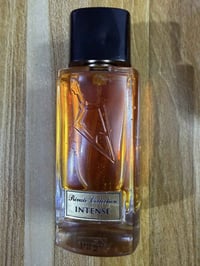 عطور كويتية • متوفر ١٠