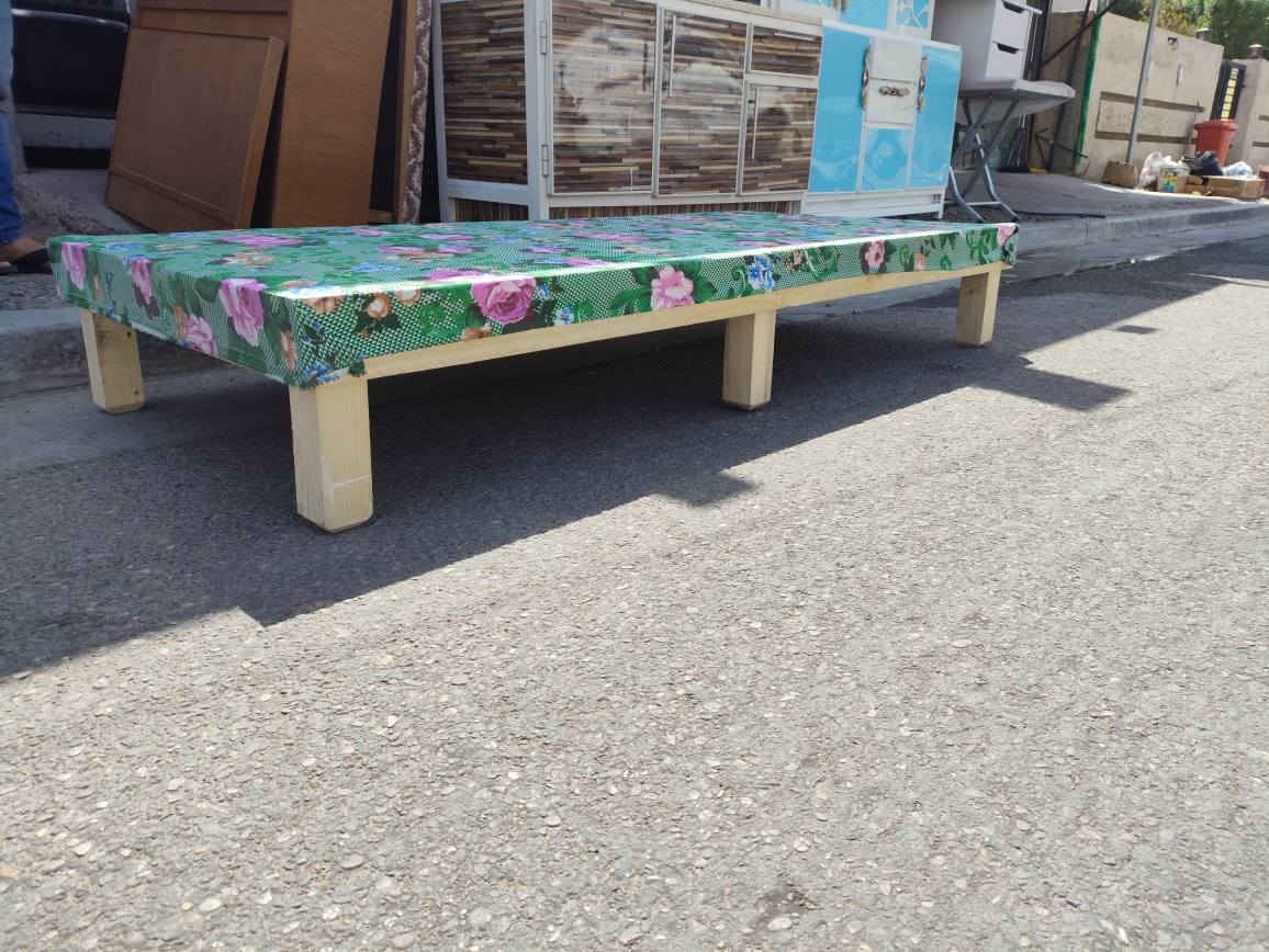 📢للبيع صوميات (چرابي) جديدة (نفر) و(نفرين) مصنوعة من خشب (فايبر بلوك.) واكو خشب (بلاويد اسود) قوي. جدا

سعر النفر :  50,000  دينار (6 رجلين).

سعر النفرين: 75,000 دينار (6 رجلين).

سعر النفر البلاوود الاسود: 65،000 دينار(6رجلين)

سعر النفرين البلاوود الاسود:90،000 دينار(6رجلين)

يتوفر توصيل بكروه للمناطق المجاورة فقط.

📍 الموقع: بغداد – حي الجامعة، نهاية شارع المصرف قرب الجمعية.
📞 للاستفسار: ***********. بغداد, العراق
