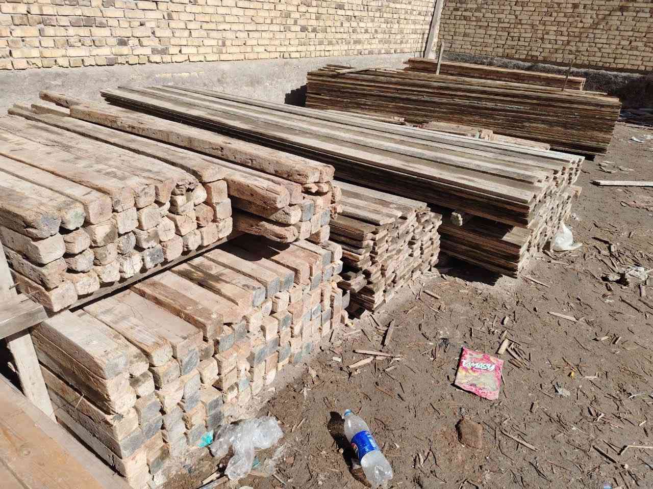 السلام عليكم
قالب خشب للبيع يدك ١٠٠ متر
عنوان حله: هاتف 📞 

‭٠٧٨٠ ٠١٠ ٧٨١٨‬
