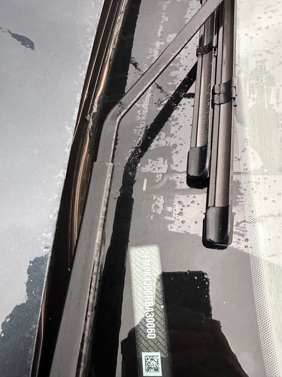 للبيع فورد ايدج 
فول فول مواصفات 
موديل 2024 بانوراما 
سعر 174  ورقة $ 
صبغ بونيد و نص باب فقط 
اللاتصال *********** دهوك, العراق
