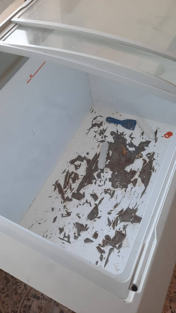 السلام عليكم مجمده للبيع
تبريدها ثلج تخبل و انطيك بيها ضمان بعدهي نضيفه و جديده تخبل سعرها ٢٧٥
واتساب ***********
