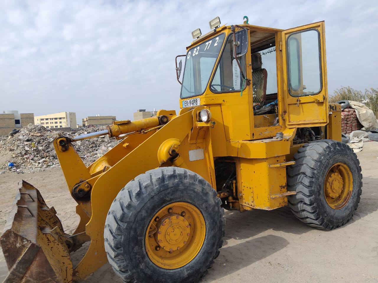 السلام عليكم شغل كاوسكي موديل 93مكينه ازوزه 6طخم تاير جديد مكينه جاهزه  دفع ورفع  مكينه جاهزه ماتخسر عليها رقم الهاتف ***********  مكان ناصريه
